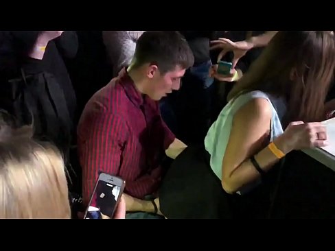 ❤️ Оросын шөнийн клубт жинхэнэ секс. 18 настай орос бүсгүйн хошного, үтрээнд шөнийн цэнгээний газарт галзуу ❤️❌ Зүгээр л порно mn.hentai-ita.ru